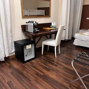 Antico Moderno 3*, Piombino Italia