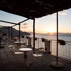 doria-amalfi.hotels-amalfi.com/